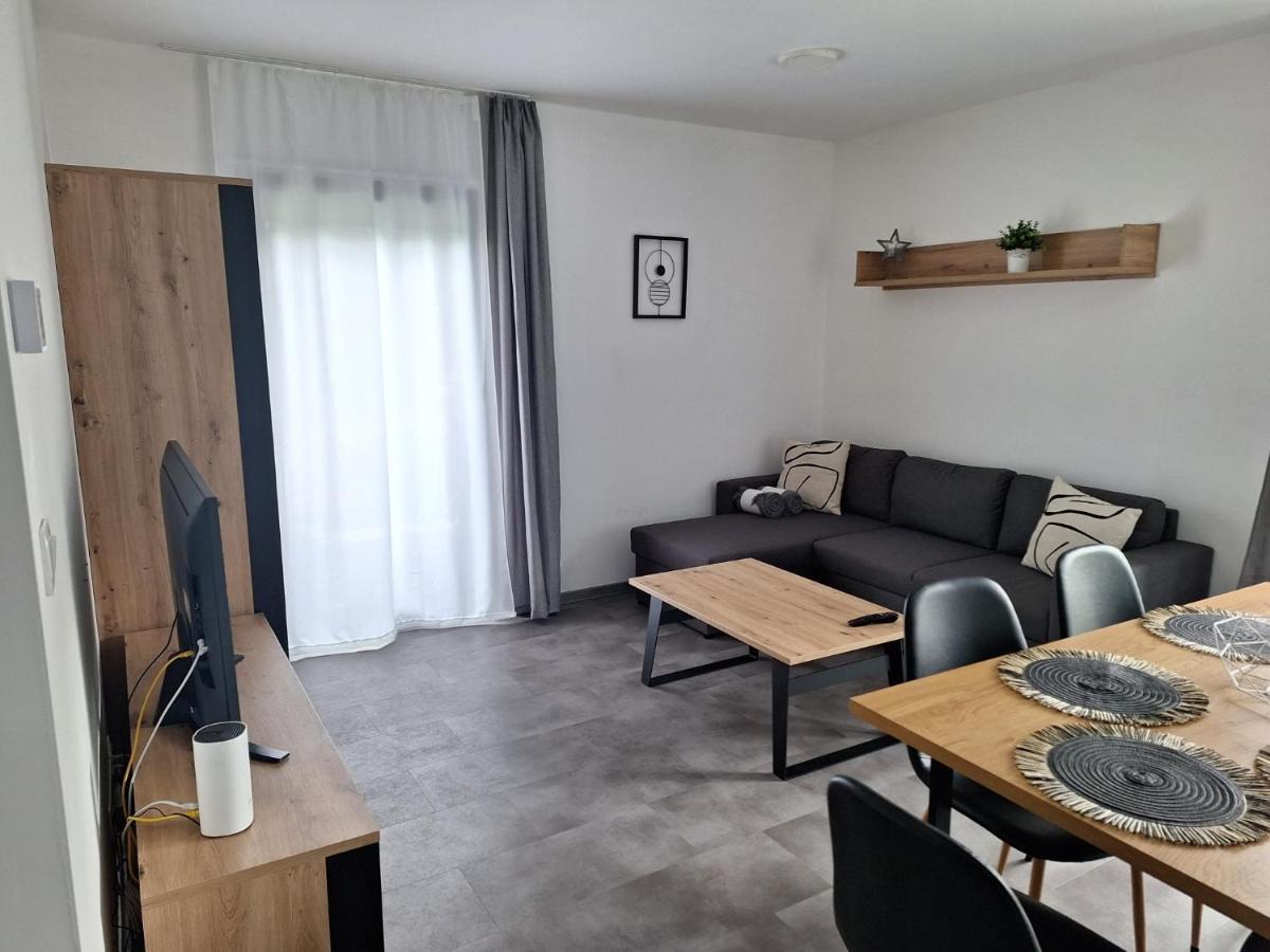 Mb Apartmany Lipno Lipno nad Vltavou Exterior foto